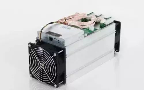 An advanced mining rig setup, illustrating the core components that optimize Bitcoin and other crypto mining